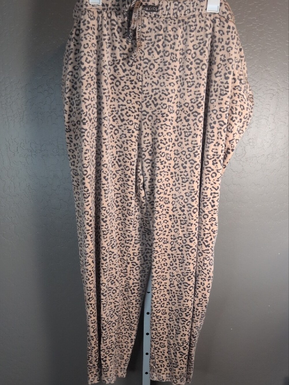 Muk Luks Velour Tan Leopard Long Sleeve Lounge PJs 3X Women's NWOT - Picture 7 of 8
